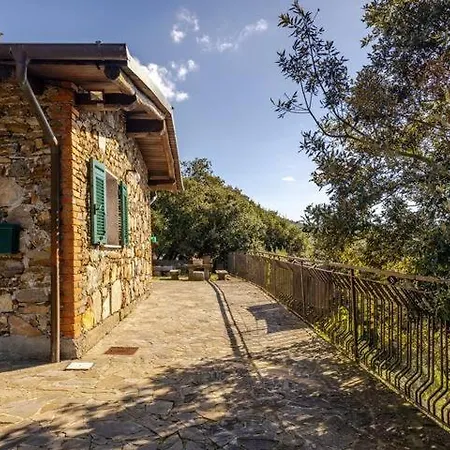 Altamarea Private Retreat Chalet Corniglia
